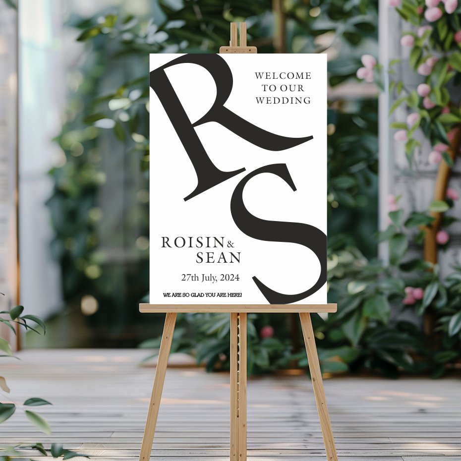Make a lasting impression with a stylish and memorable welcome wedding sign.